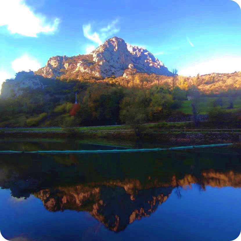 PLANES EN ASTURIAS, VISTAS DEL EMBALSE DE VALDEMURIO